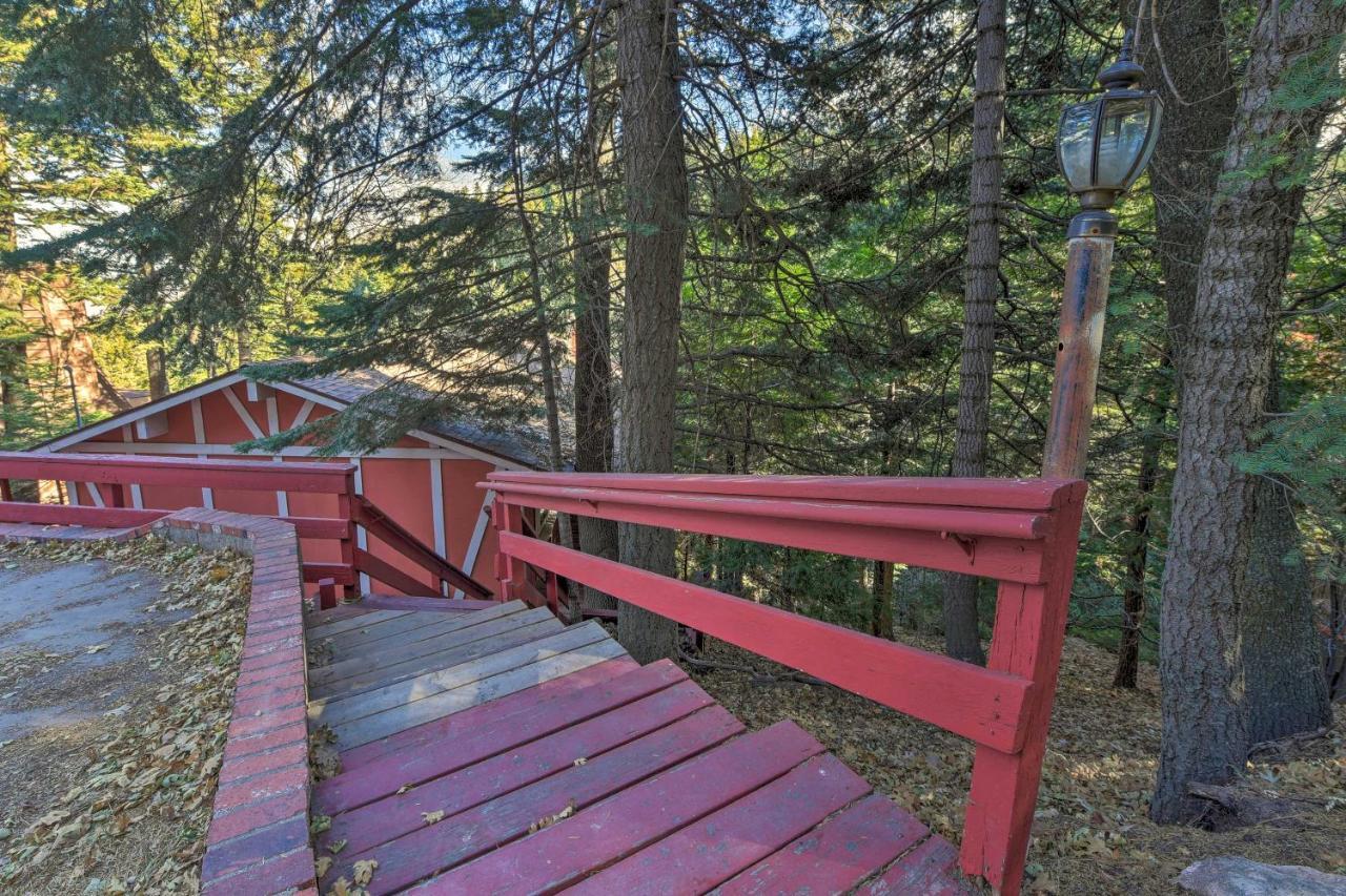 Lake Arrowhead Cabin With Deck And Stunning Mtn Views! Сан-Бернардино Экстерьер фото